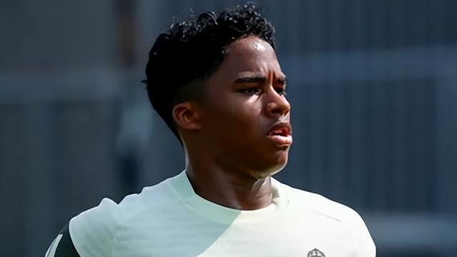 到前场, 攻路线