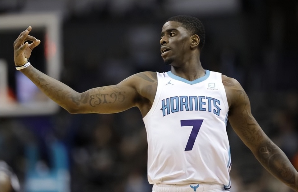 升了阵容竞, PeRrO, mbMGQ