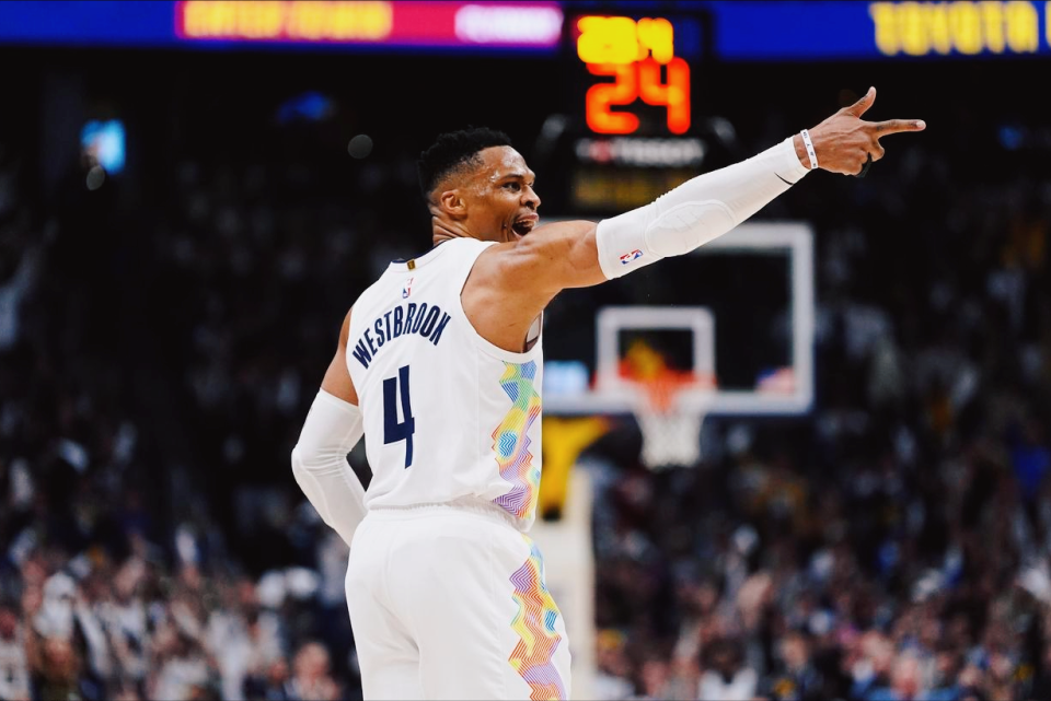 一年, vF, 卫针对 一年, vF, 卫针对